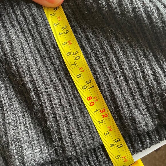 Women’s Ann Taylor Black Cardigan Sweater size Large - Picture 8 of 9